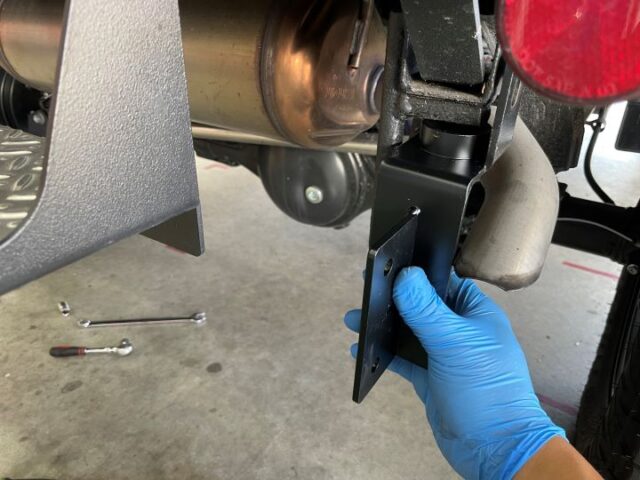 突入防止装置 リベット: 突入防止装置を備えることができない車 – FIEYNX